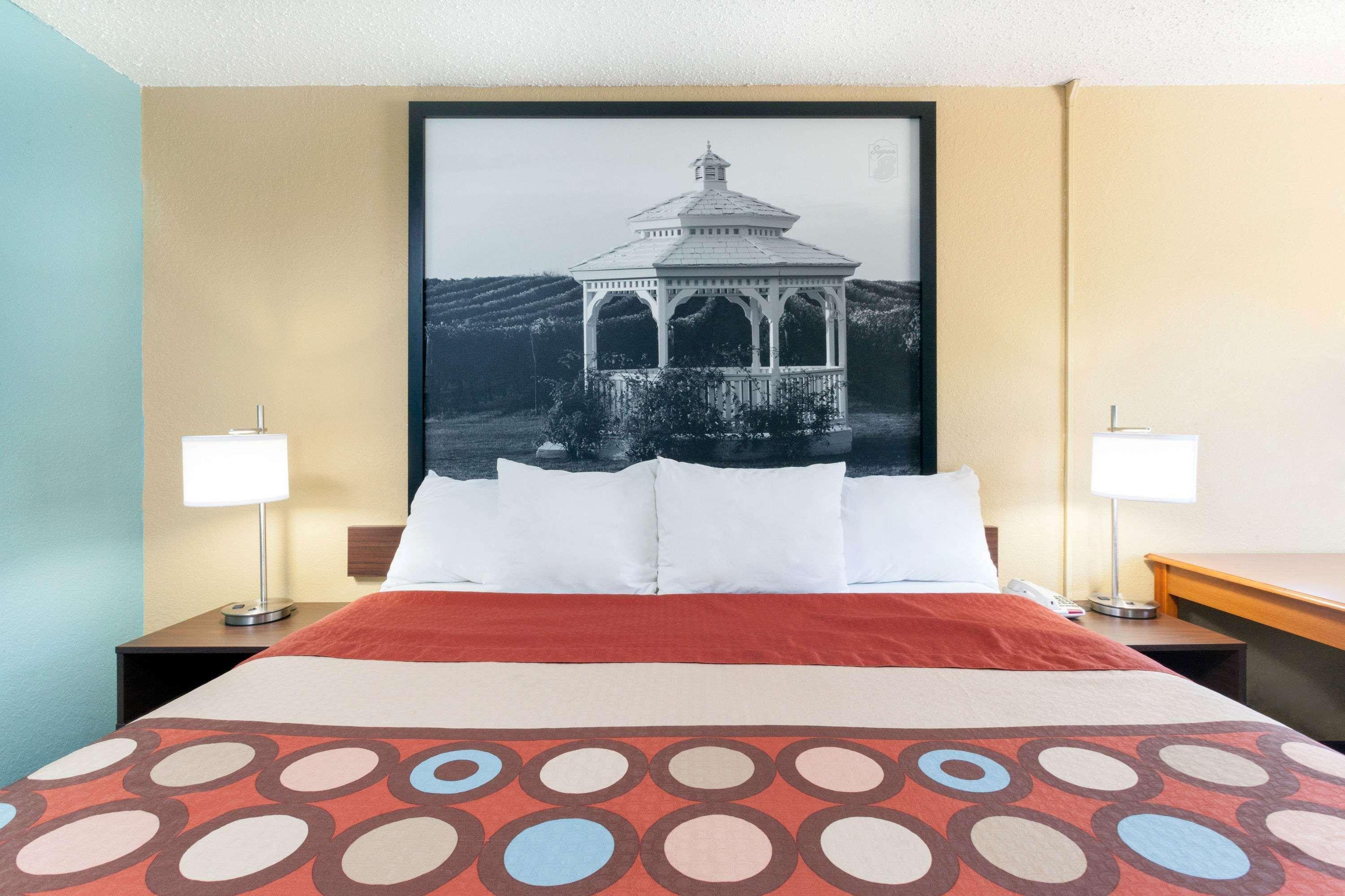 Мотель Super 8 By Wyndham Bath Hammondsport Area Экстерьер фото