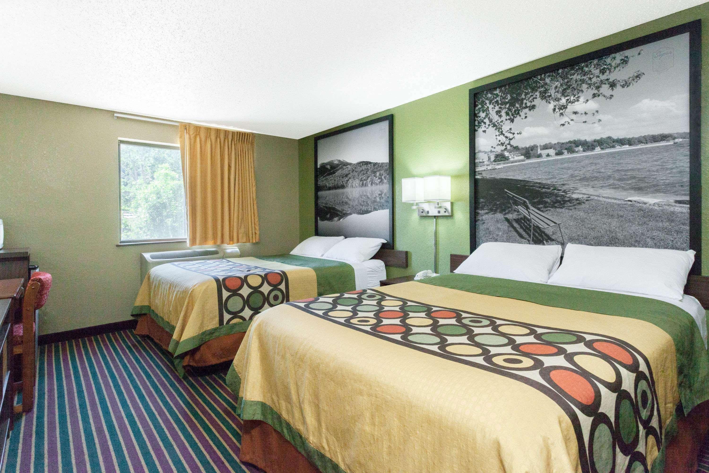Мотель Super 8 By Wyndham Bath Hammondsport Area Экстерьер фото
