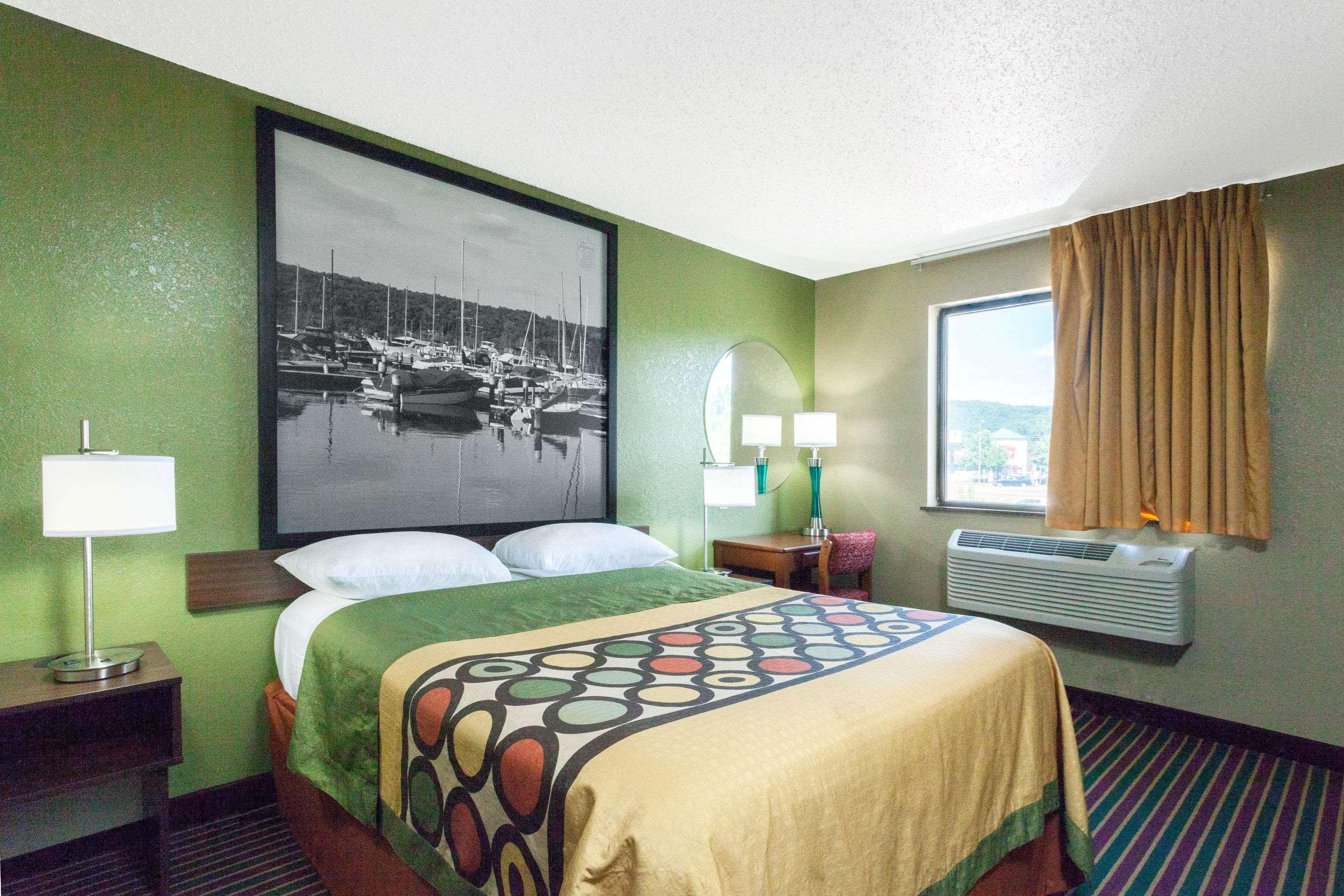 Мотель Super 8 By Wyndham Bath Hammondsport Area Экстерьер фото