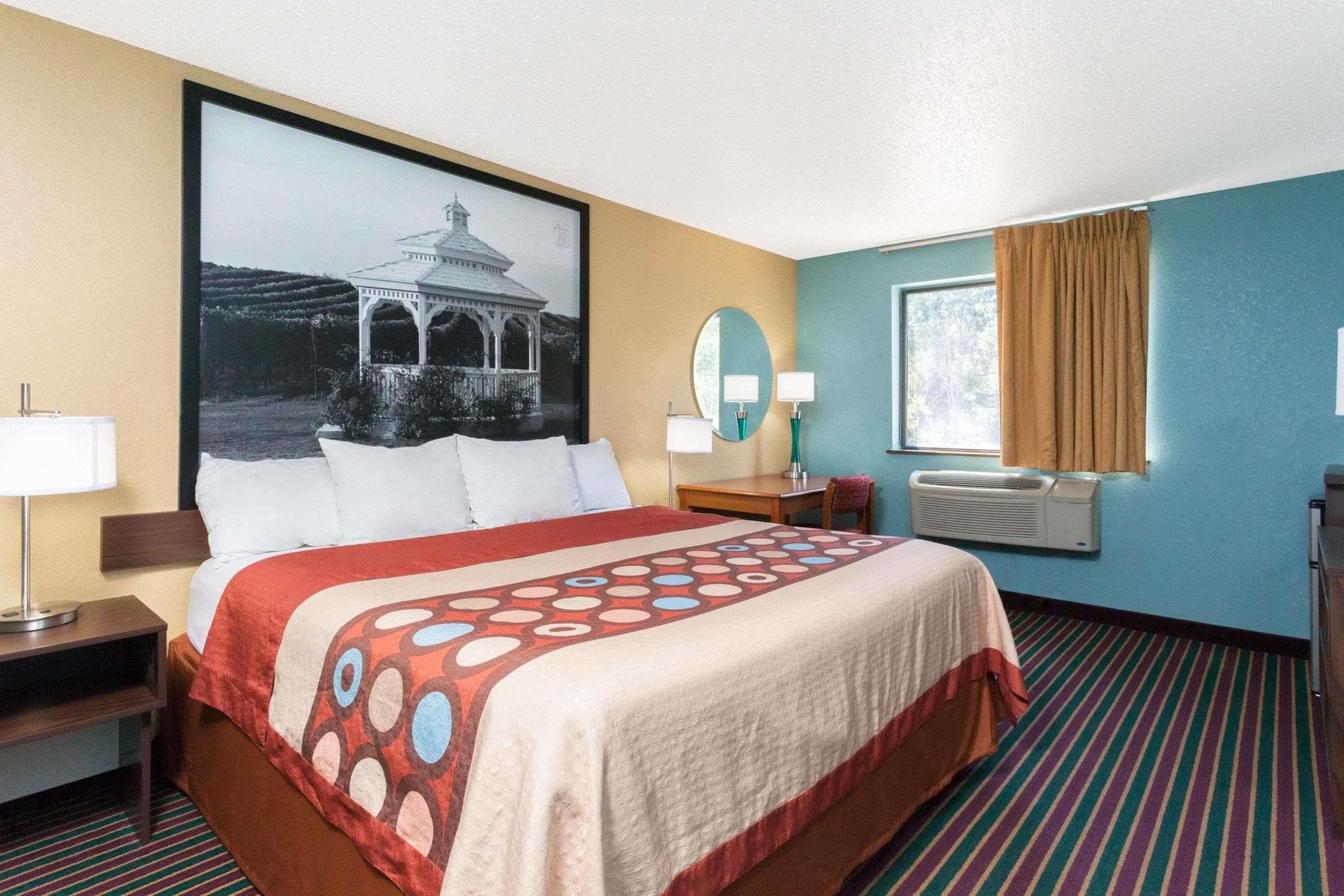 Мотель Super 8 By Wyndham Bath Hammondsport Area Экстерьер фото