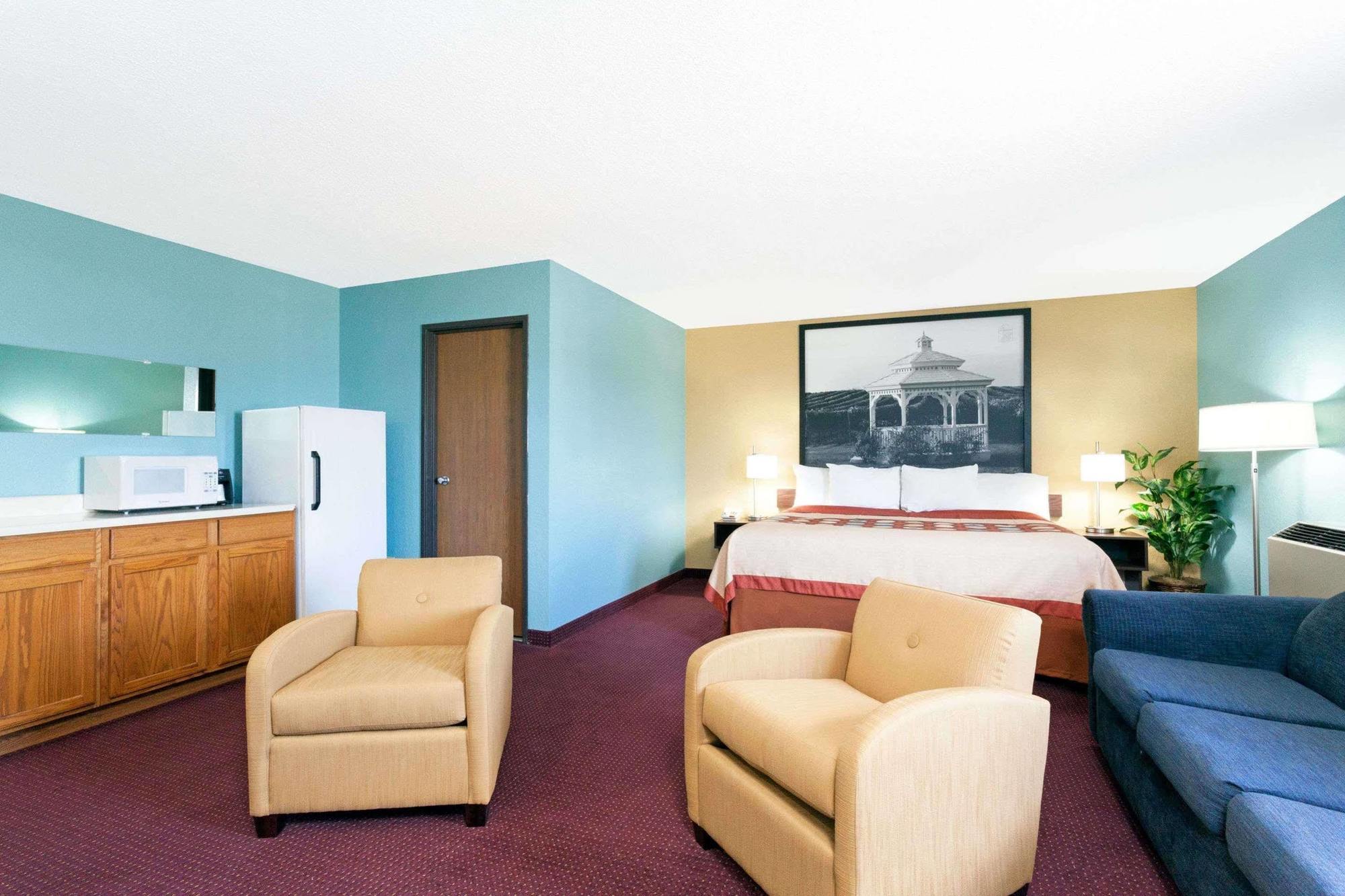 Мотель Super 8 By Wyndham Bath Hammondsport Area Экстерьер фото
